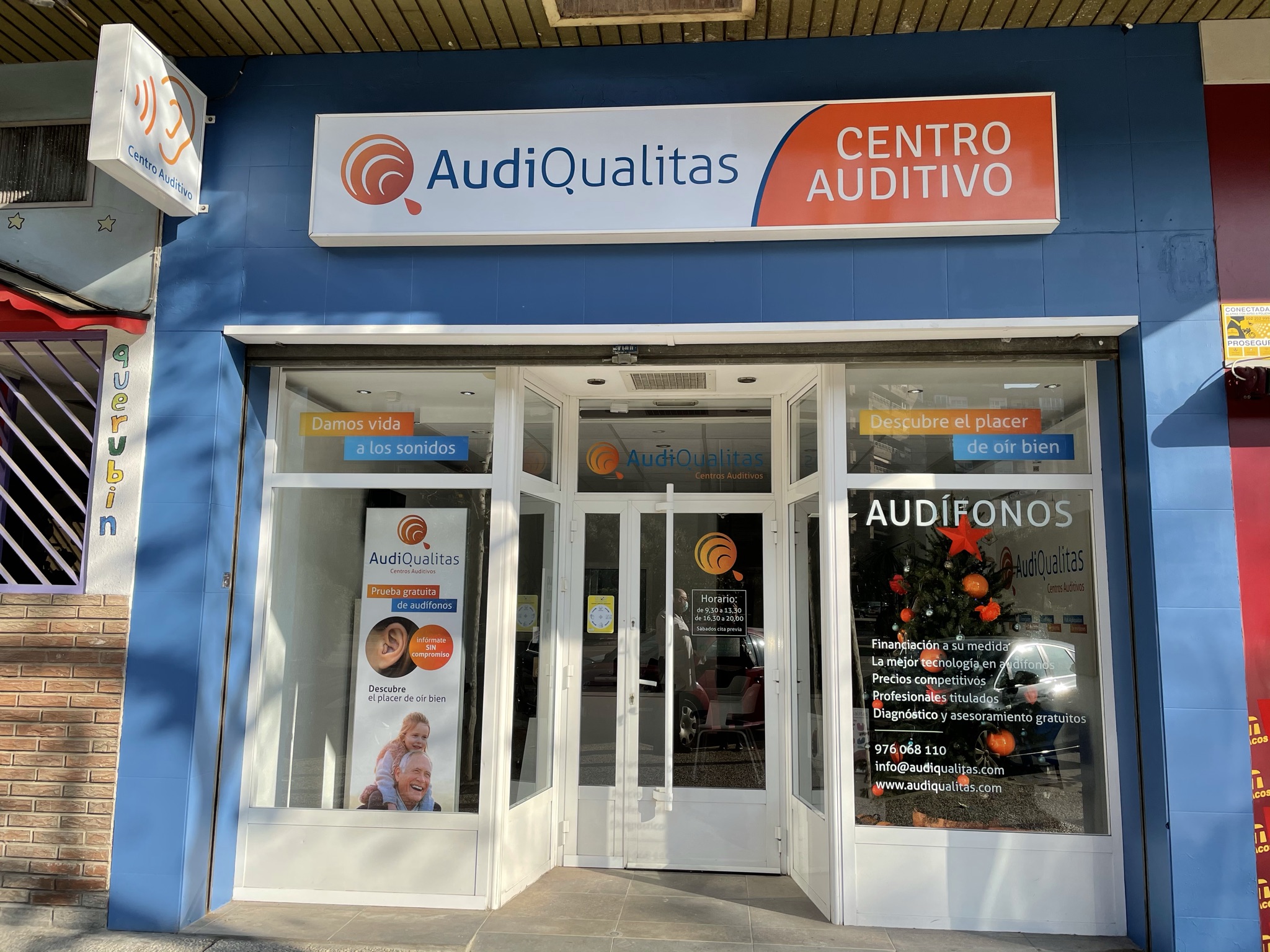 LOCAL COMERCIAL. ACONDICIONAMIENTO CENTRO AUDITIVO