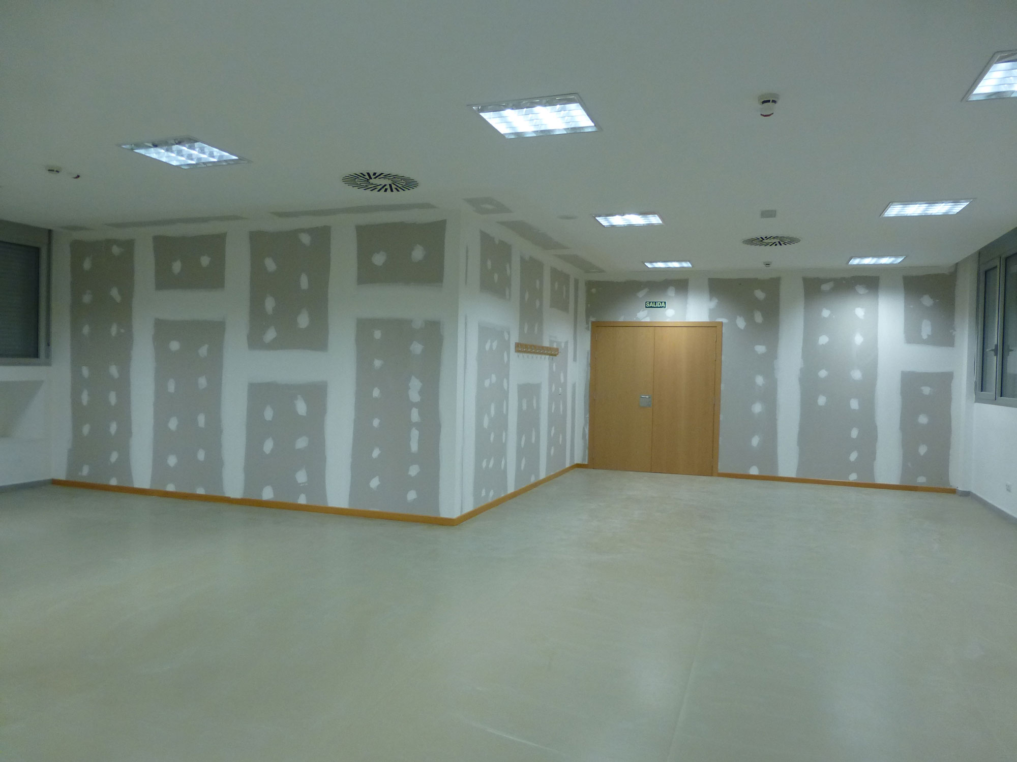 Reformas en CENTRO DE MAYORES para I.A.S.S. GOBIERNO DE ARAGÓN Reformas en CENTRO DE MAYORES para I.A.S.S. GOBIERNO DE ARAGÓN