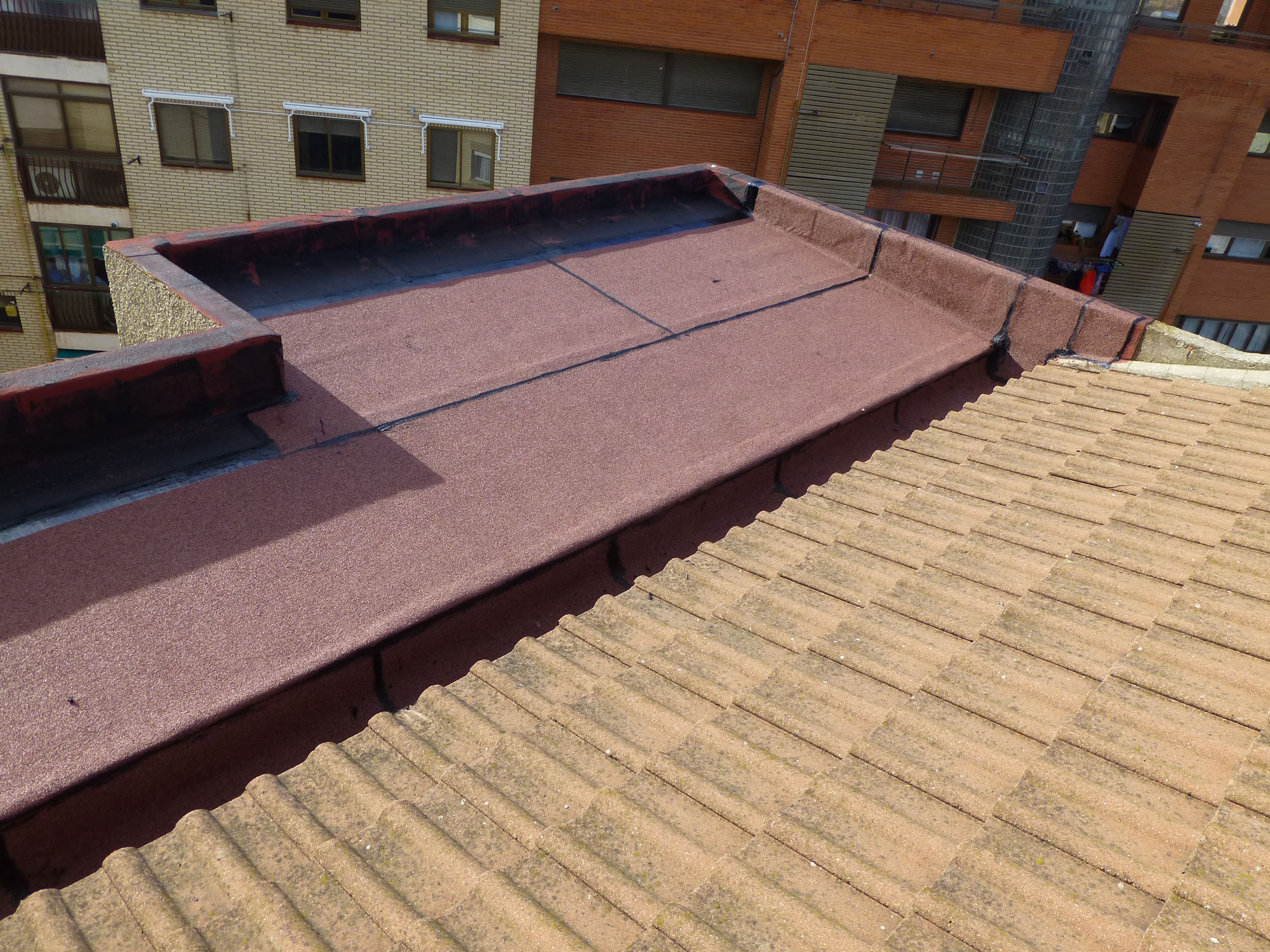 Reformas en Comunidades. Impermeabilización de cubiertas