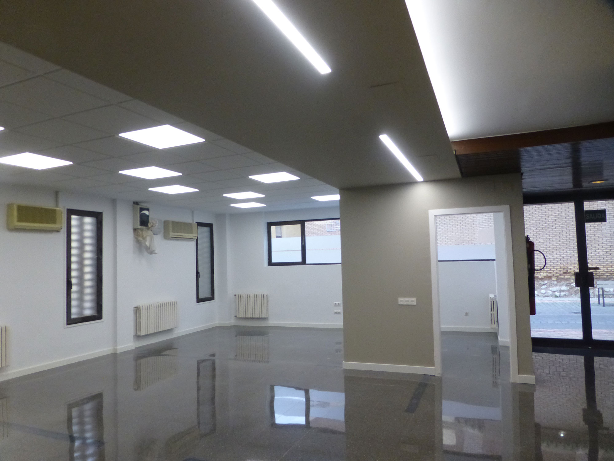 AYUNTAMIENTO DE CADRETE. CENTRO JOVEN